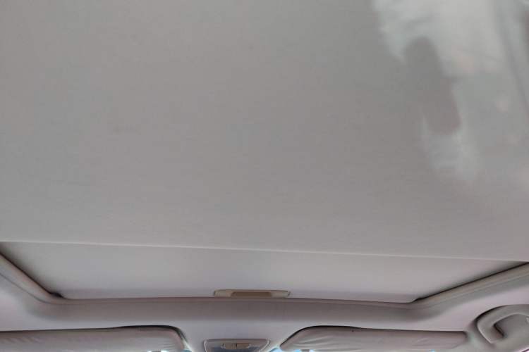 Used Baojun 560 2016 1.8L Manual Luxury Edition
