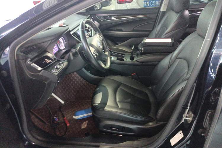 Used Buick LaCrosse 2022 652T Luxury Version
