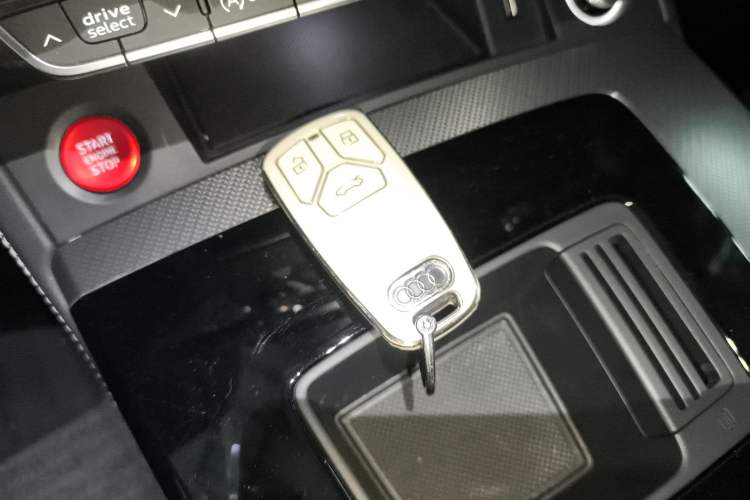 Used Audi Q5L 2024 45 TFSI Luxury Dynamic Model