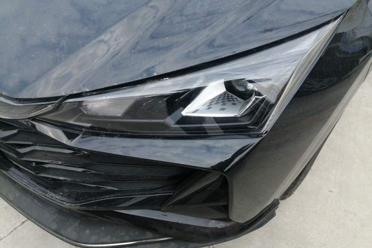 Used Dongfeng Aeolus Yixuan 2025 1.5L Automatic Luxury Version