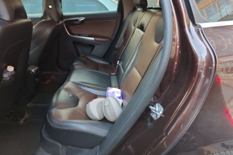 Used Volvo XC60 2017 T5 AWD Smart Range Edition