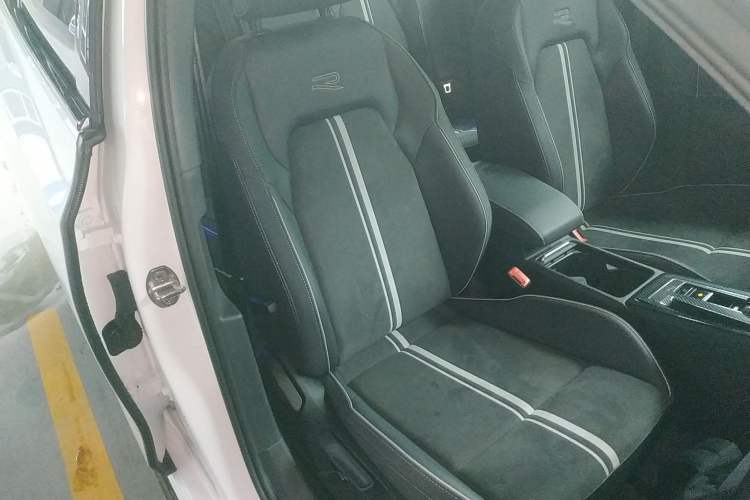 Used Volkswagen Golf 2021 280TSI DSG R-Line
