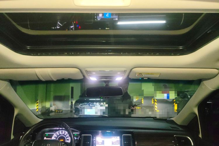 Used Honda Elysion 2016 2.4L Luxury Edition
