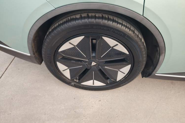 Used  SL03 2022 1.5L 1200 Extended-Range Version
