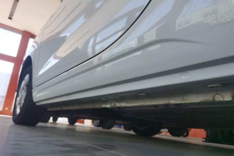 Used Roewe Clever 2021 302 km New Four-Seater Super-Efficient Version
