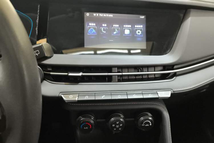 Used Changan CS15 2021 1.5L Automatic Entry-Level Trim
