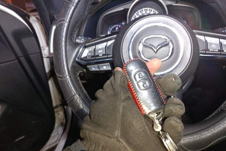 Used Mazda CX-4 2018 2.0L Automatic Two-Wheel Drive Blue Sky Dynamic Version China VI Standard
