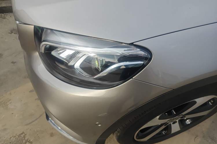 Used Mercedes-Benz GLC 2019 Facelift GLC 260 L 4MATIC Luxury Model