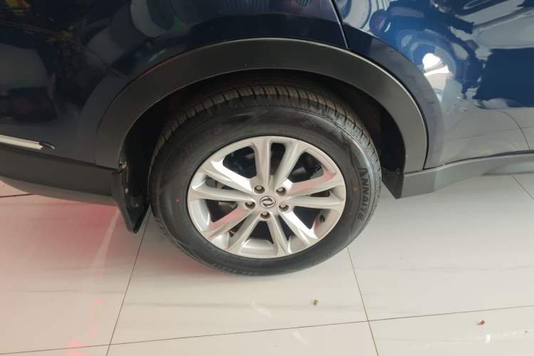 Used Dongfeng Fengon 580 2017 1.8L Manual Comfort Model
