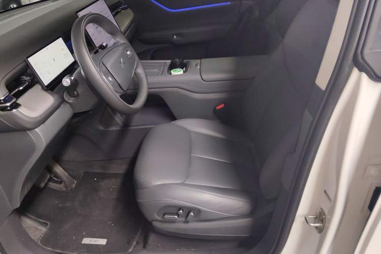 TDK.VehicleDetails.img