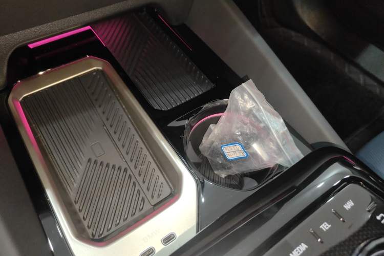 Used BMW 5 Series 2024 530Li Luxury Package Premium Edition
