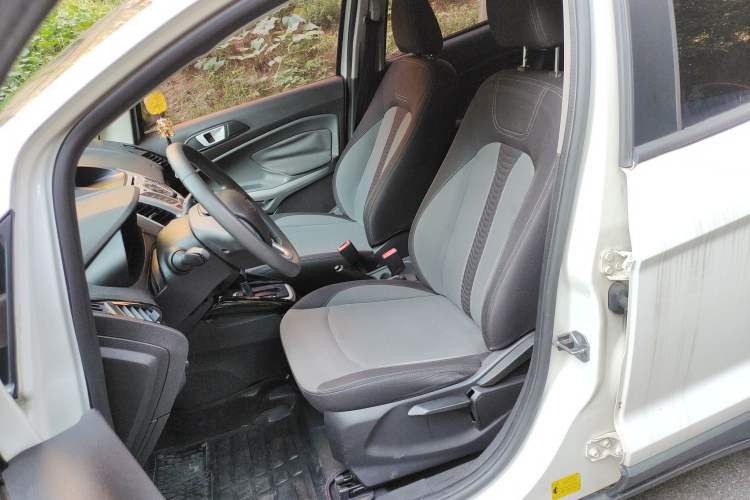 Used Ford EcoSport 2013 1.5L Automatic Fashion Model
