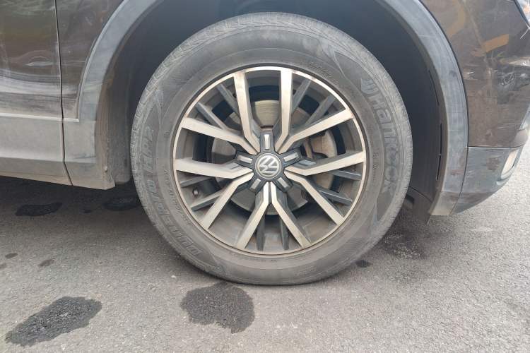 Used Volkswagen Tiguan L 2017 330TSI Automatic Two-Wheel Drive Luxury Edition
