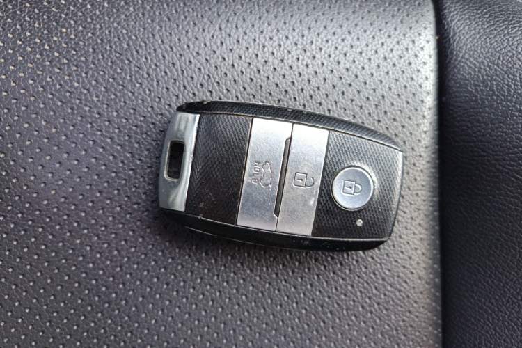 Used Kia KX3 2017 1.6L Automatic Aoya 15th Anniversary Special Edition
