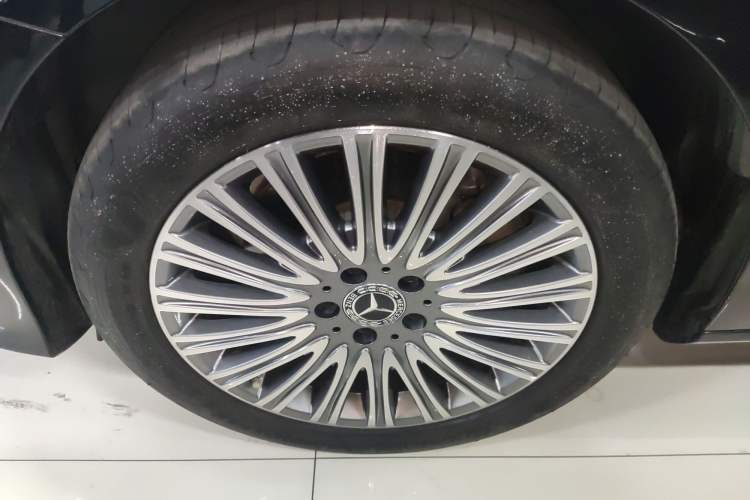 Used Mercedes-Benz E-Class 2021 E 300 L Luxury Model
