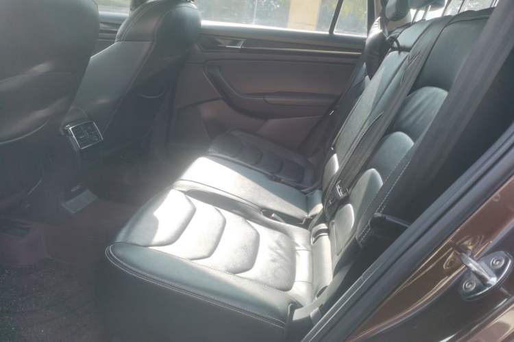 Used Skoda Kodiaq 2018 Facelifted TSI330 5-Seater Two-Wheel-Drive Luxury Enjoyment Edition
