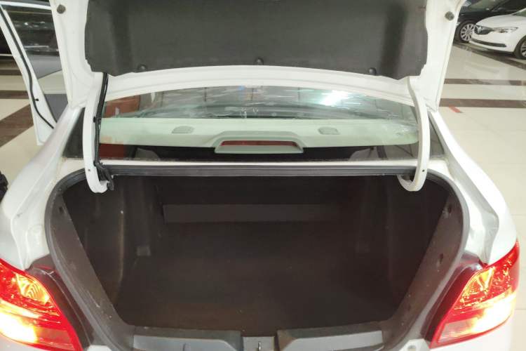 Used Chevrolet Sail 2015 Sail 3 1.3L AMT Ideal Edition
