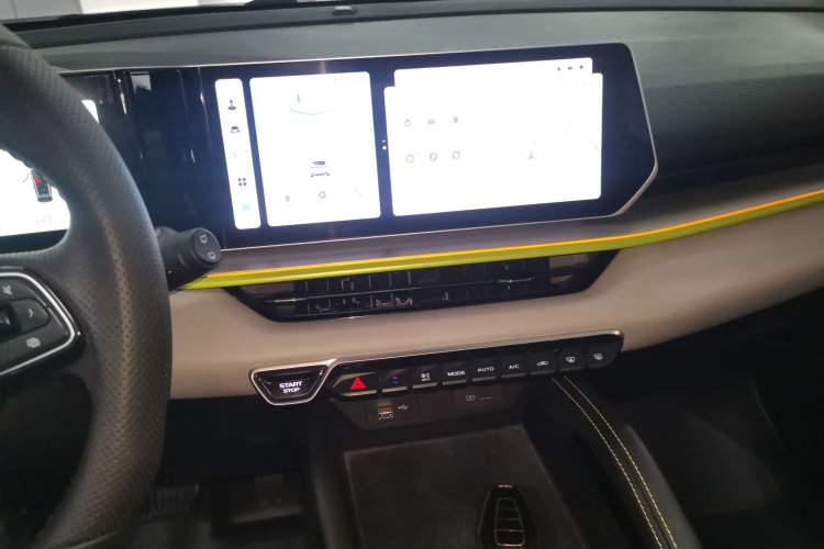 Used Geely Auto Coolray 2022 Bin Yue COOL 1.5TD DCT Ignite Edition