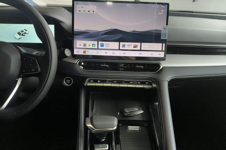 Used Geely Auto Preface 
