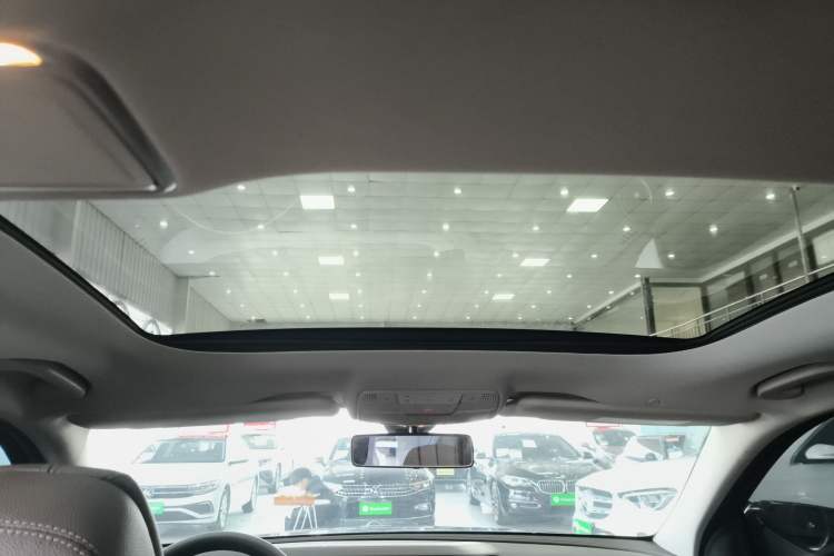 Used Mercedes-Benz E-Class 2023 Facelift E 260 L