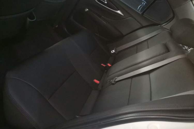 Used Honda Crider 2015 1.8L automatic comfort version