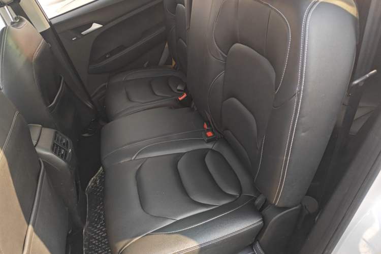 Used Baojun 530 2020 1.5T CVT Prestige Connected Version 7 Seats
