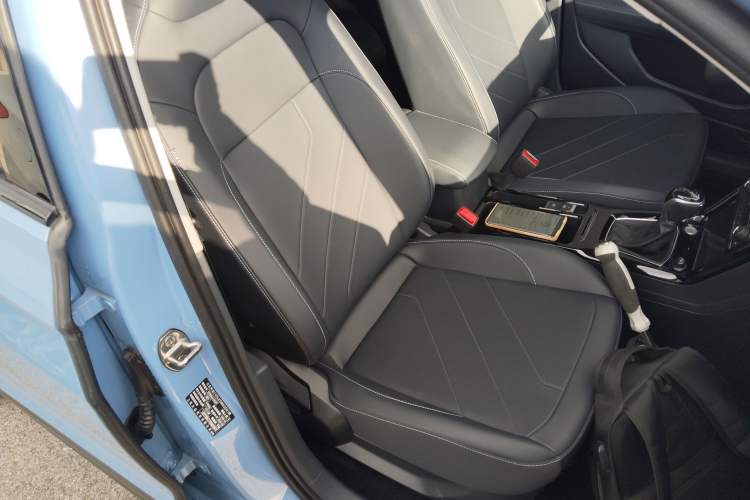 Used Volkswagen Tharu 2025 NewRui 300TSI Prestige Edition