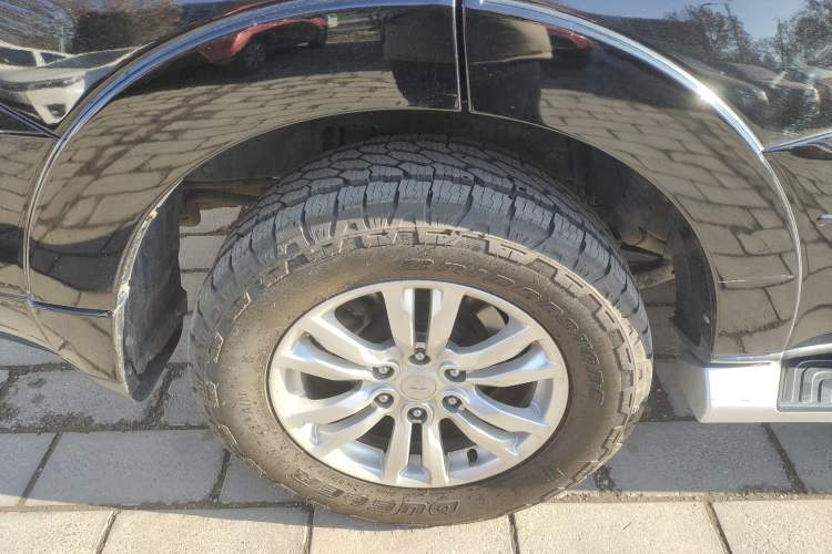 Used Mitsubishi Pajero 2017 V97 3.8L 5-Door GLS Model with Sunroof – Middle East
