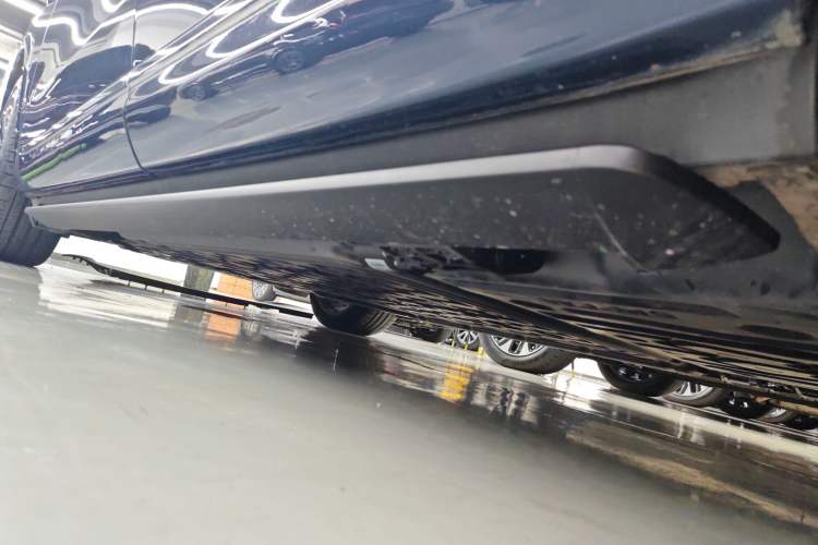 Used Hima AITO M9 2024 Range-Extended Ultra Version 42 kWh 6-Seater Model
