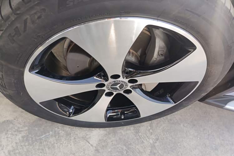 Used Mercedes-Benz GLC 2018 GLC 300 4MATIC Sport Edition
