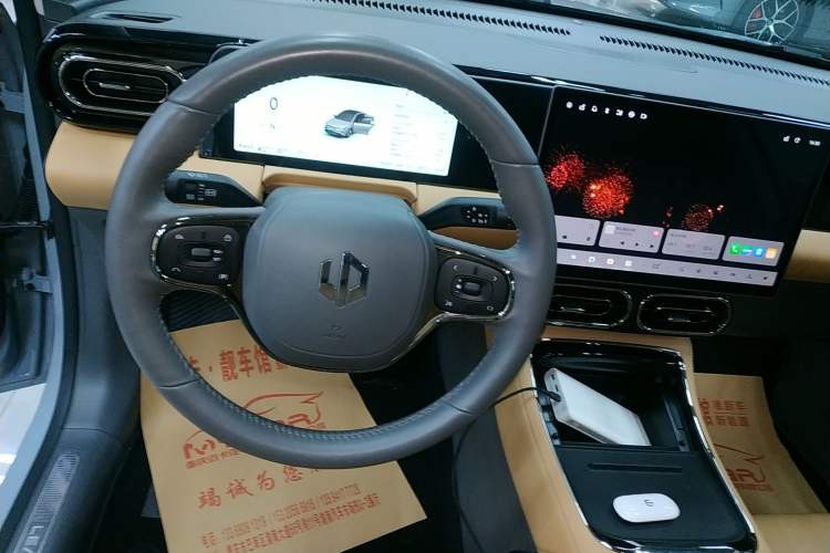 Used Leapmotor C01 2024 Range-Extended 316 Deluxe Edition
