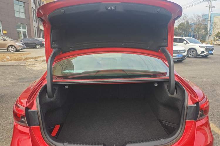 Used Mazda Atenza 2018 2.5L Blue Sky Prestige Edition China V Standard
