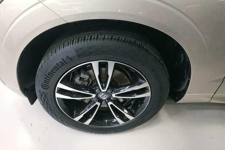 Used Volvo XC60 2019 T5 4x4 Smart Edition China V Standard
