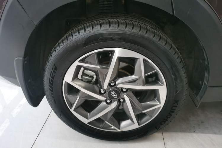 Used Hyundai Tucson 2020 280TGDi Two-Wheel-Drive GLS Fashion Edition China VI Standard
