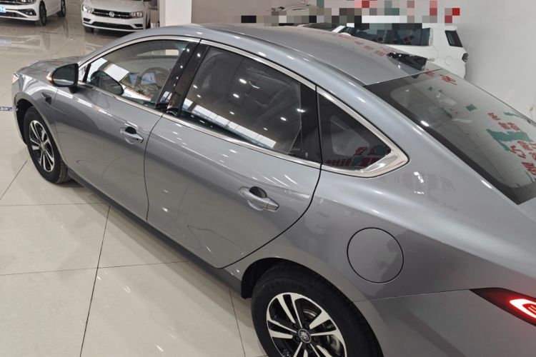 Used BYD Qin PLUS 2025 DM-i Smart Drive 120KM Superior Model