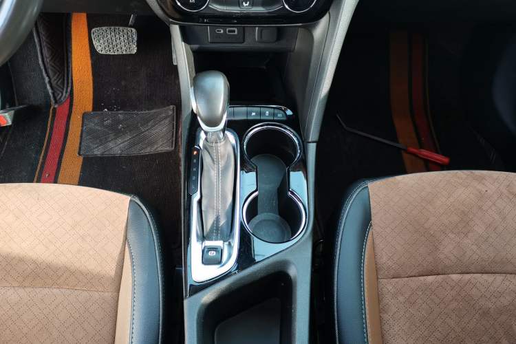 Used Buick Encore GX 2020 20T CVT Two-Wheel Drive Luxury Version