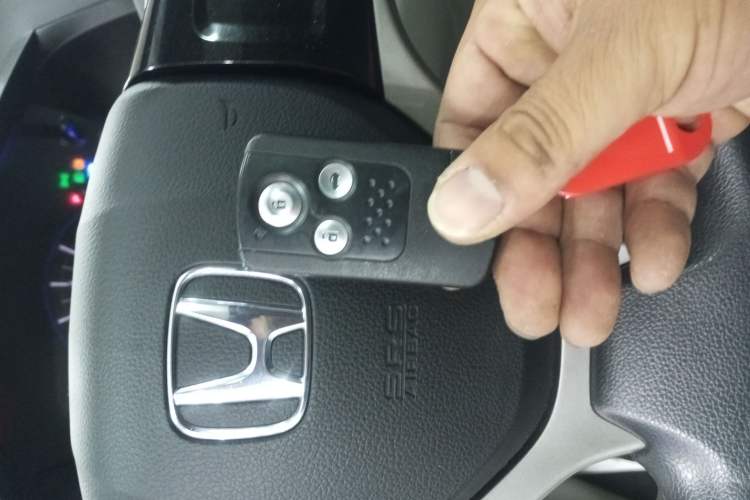 Used Honda Civic 2016 1.8L Automatic Comfort Version
