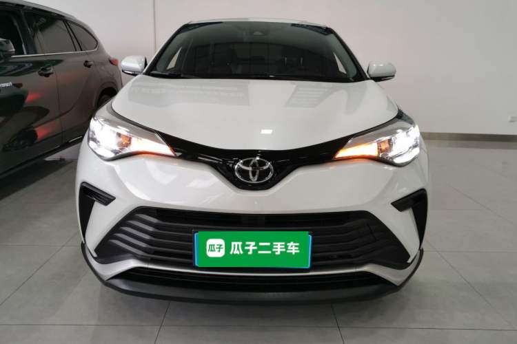 Used Toyota IZOA 2023 2.0L Enjoy Edition
