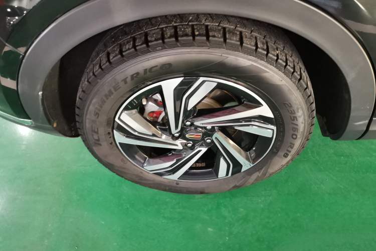 Used Hongqi HS5 2022 2.0T Smart Connect Flagship Edition
