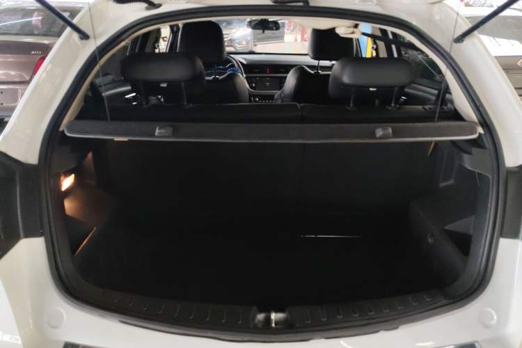 Used Geely Auto Vision X3 2017 1.5L Automatic Prestige Model
