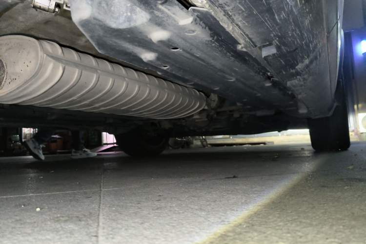 Used BYD Tang 2018 2.0T Automatic SmartConnect Prestige 7-Seater China V Standard
