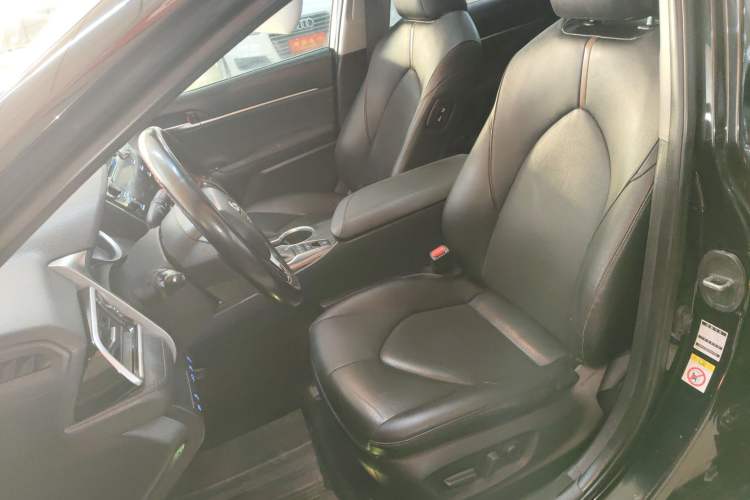 Used Toyota Camry 2018 2.5G Luxury Edition
