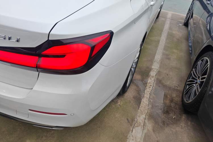 Used BMW 5 Series 2021 525Li Luxury Package
