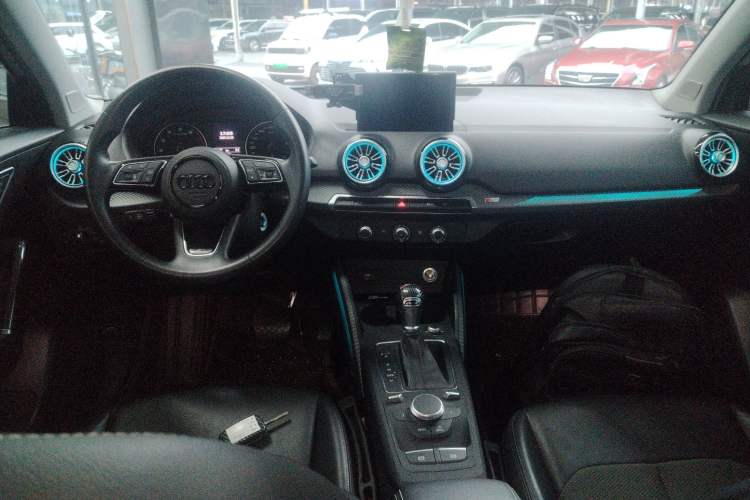 Used Audi Q2L 2018 35 TFSI Launch Exclusive Edition China VI
