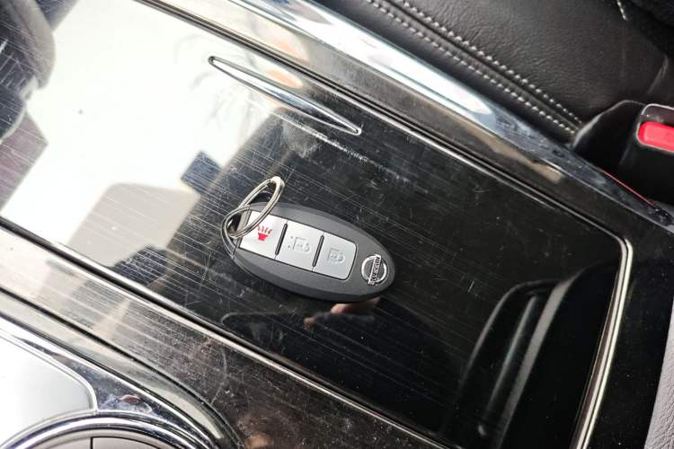 Used Nissan Patrol (Parallel Import) 2017 4.0L XE Middle East Version