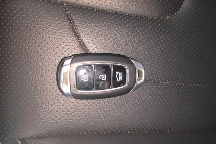 Used Hyundai Elantra 2021 1.5L CVT GLX Elite Edition
