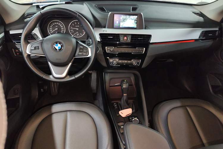 Used BMW X1 2018 sDrive20Li Leading Model
