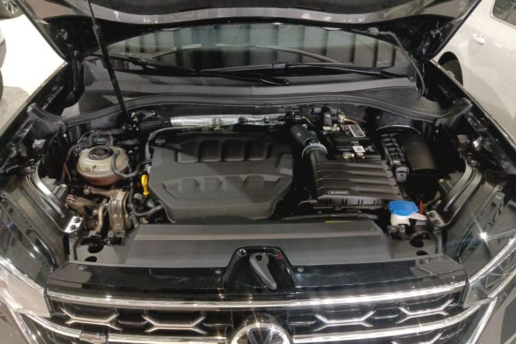 Used Volkswagen Tayron 2023 Revised Version 380TSI All-Wheel Drive R-Line High-Energy Edition
