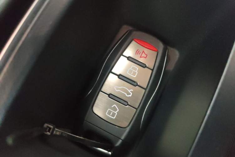 Used Haval DARGO 2022 2.0T DCT 4x4 Chinese Rural Dog Edition
