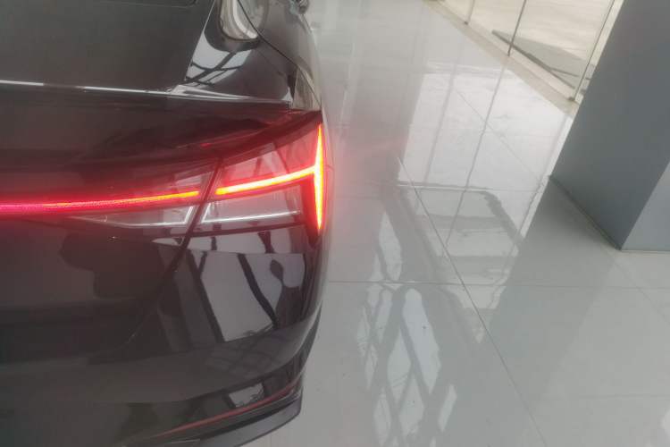 Used Hyundai Elantra 2022 1.5L CVT TOP Flagship Edition
